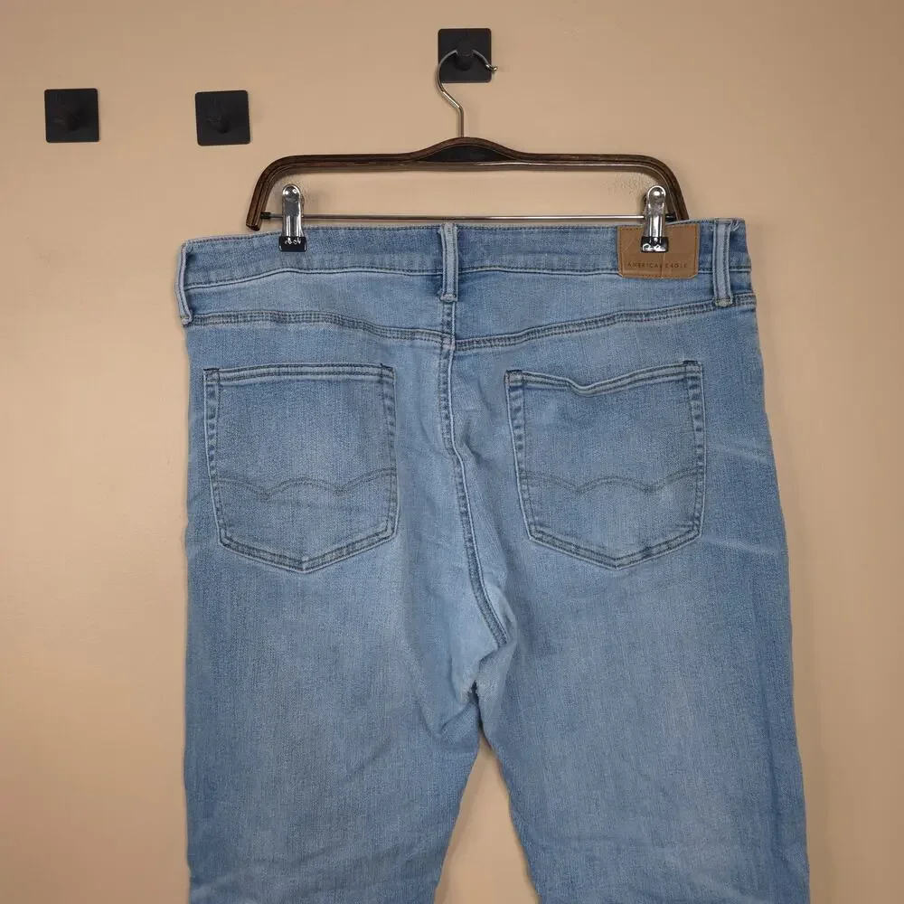 American Eagle Light Wash Athletic Fit Slim Leg Jeans Size 36x36